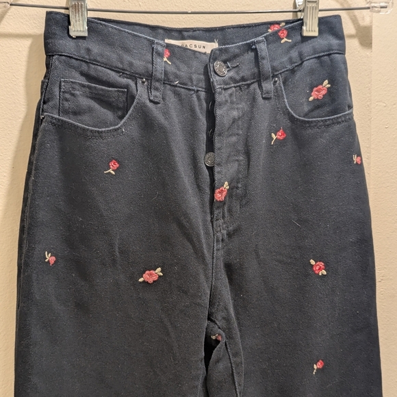 PacSun Rose Embroidered Black High Rise Mom Jeans Straight Ankle Length- 24 - Picture 7 of 13